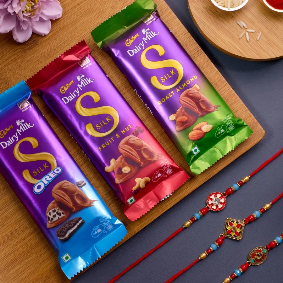 Charming Kundan Rakhi & Chocolates Combo