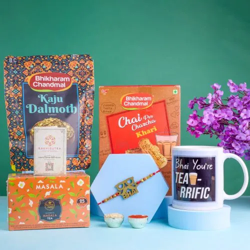 Rakhi Love & Treats Bundle