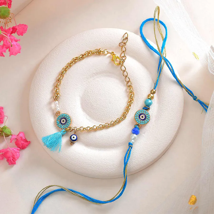 Charming Bhaiya Bhabhi Rakhi Set 1