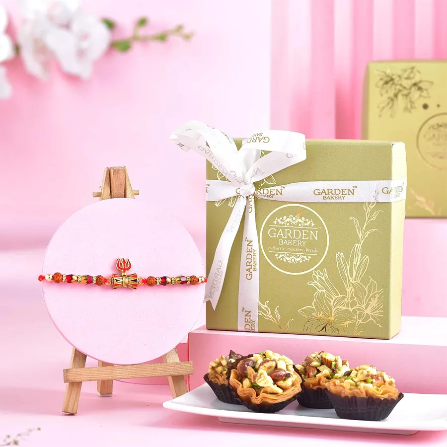 Premium Rakhi & Mini Baklawa Hamper 1