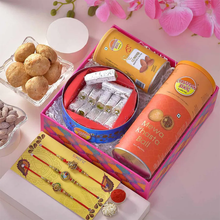 Premium Rakhi Nutty Sweet Hamper 1
