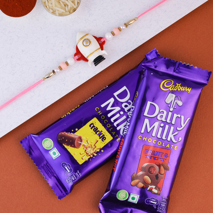 Spaceship Rakhi Gift Set with chocolates 1